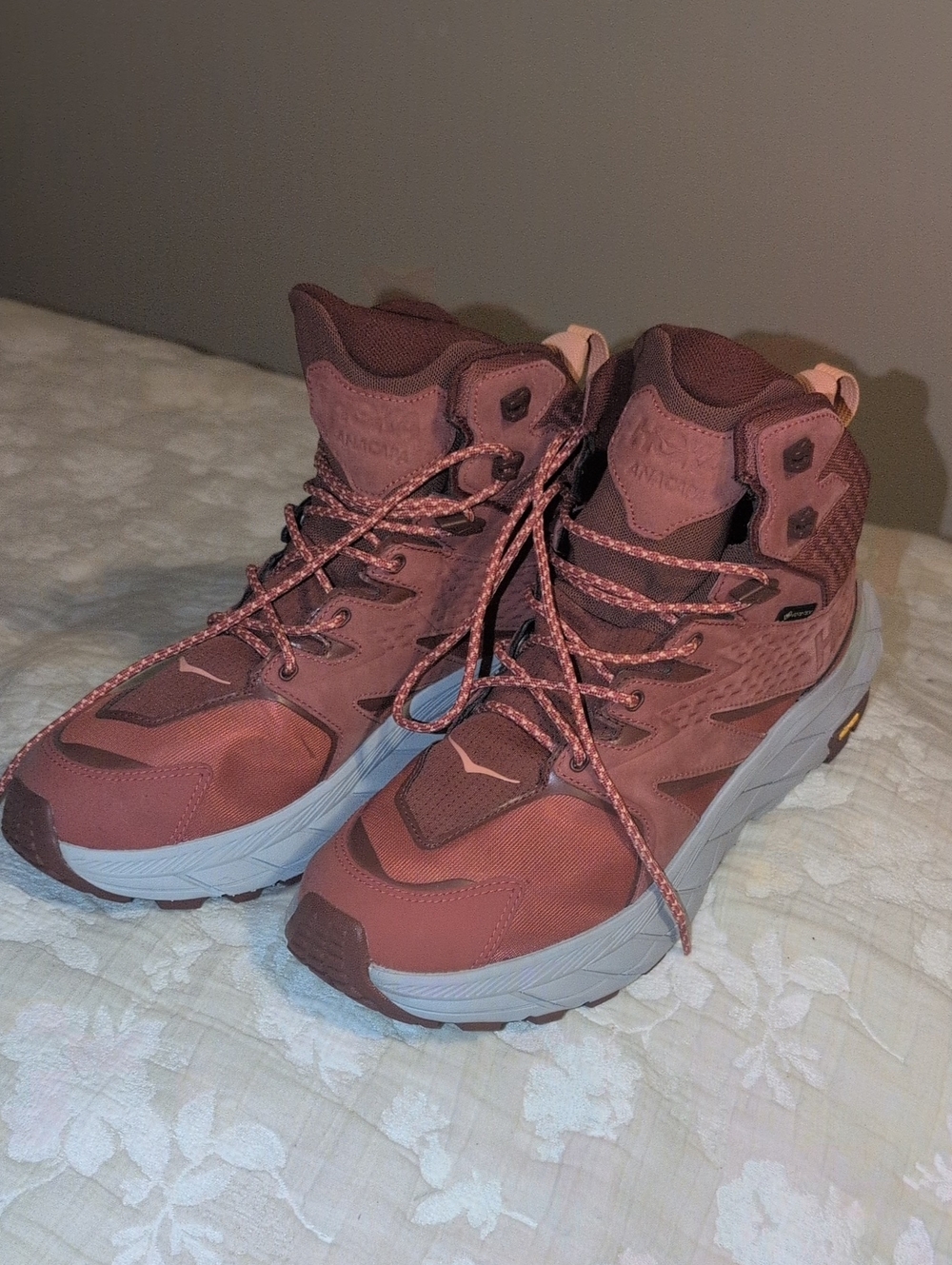 HOKA ONE ONE Anacapa Mid GTX Women's Trail Boots